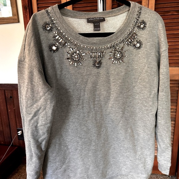 A pea in the pod maternity sweatshirt size m - Picture 2 of 9